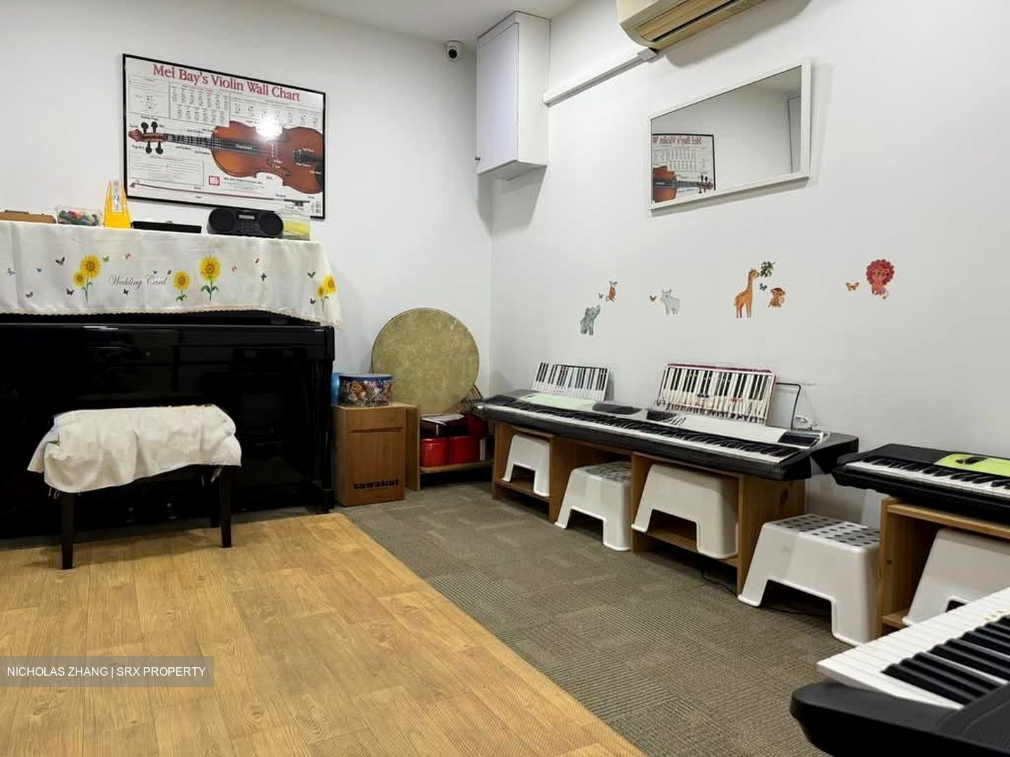 Ang Mo Kio East Area Office (D20), Retail #544507331